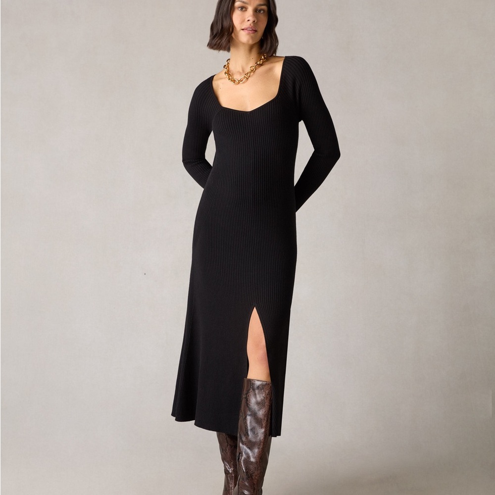 Dynamite Black Rib Knit Sweetheart Neckline Midi Dress with Slit Size Small